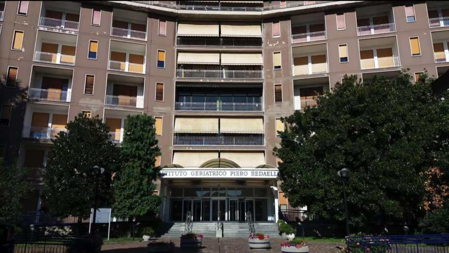 Stacks Image 18